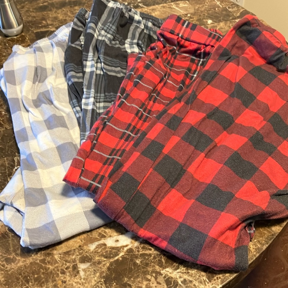 BUNDLE ANY 2/$12 as marked - Picture 1 of 5